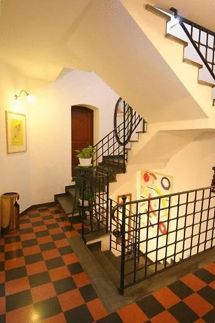 **  Hotel Gianni Franzi فيرناتْسا إيطاليا