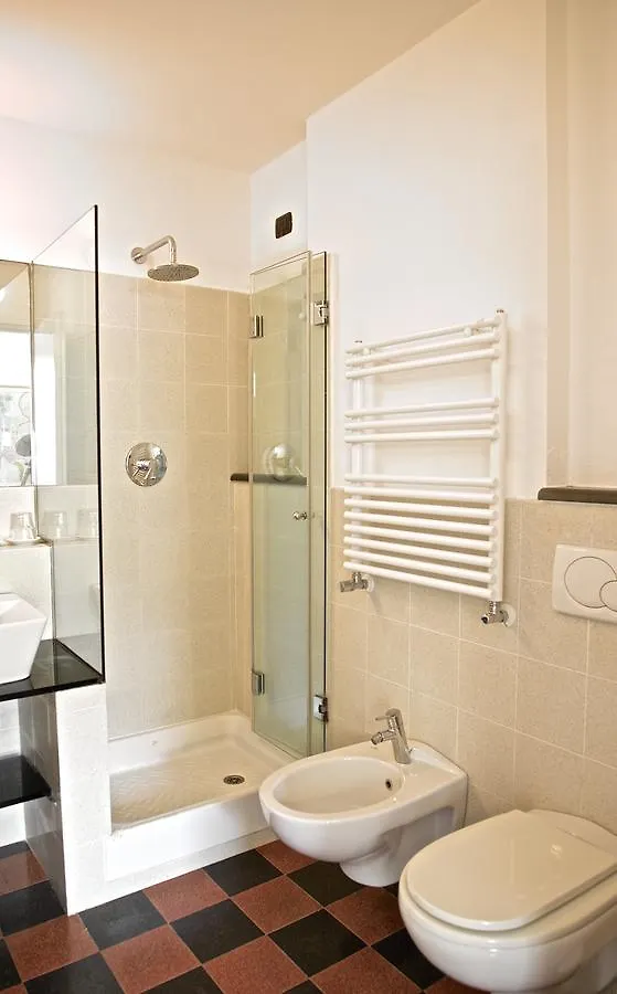 Hotel Gianni Franzi فيرناتْسا